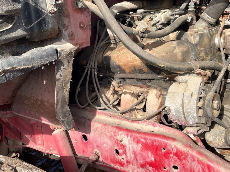 gmc-sierra-6500-image-11