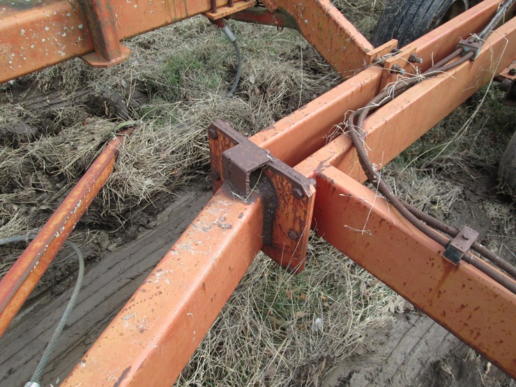 #27333-•-mcfarlane-28'-harrow-image-22