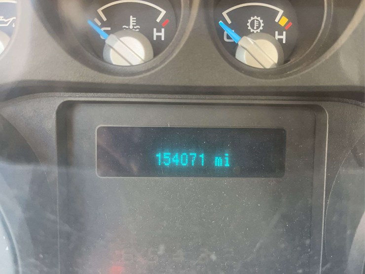 2016-ford-f350-image-15