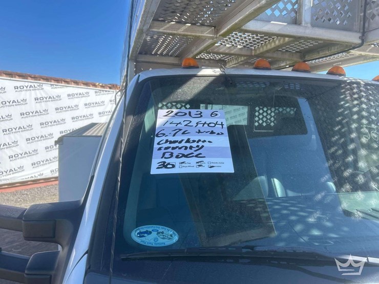 2013-ford-f450-image-28