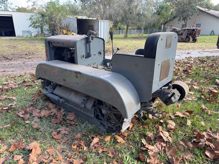 caterpillar-ten-orchard-image-4