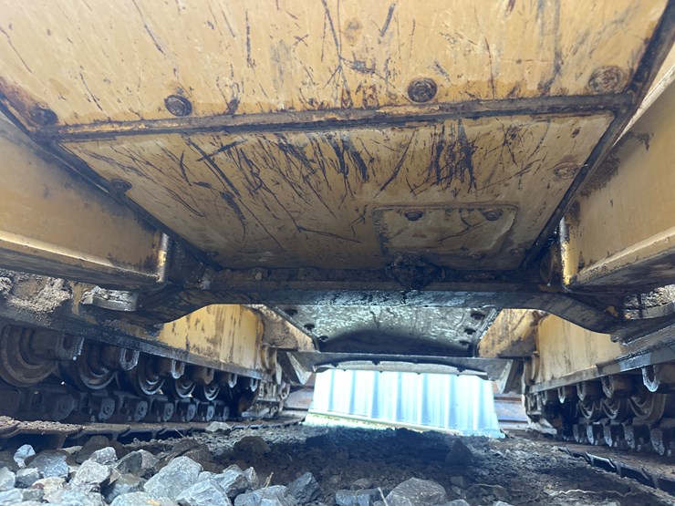 caterpillar-d5k-image-39