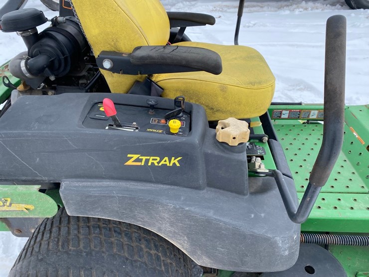 john-deere-zero-turn-image-13