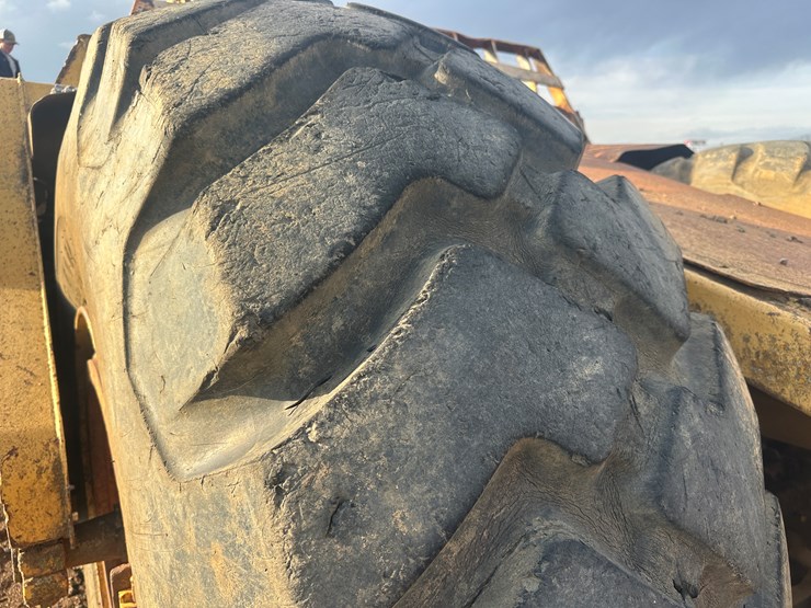 caterpillar-621b-image-61