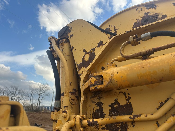 caterpillar-621b-image-38