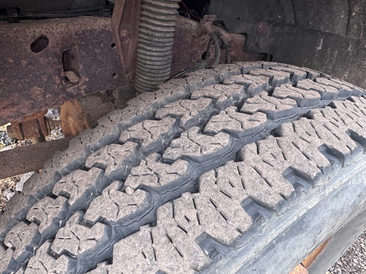 2003-ford-f350-xl-image-9