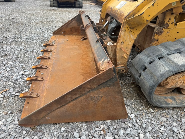 caterpillar-299d2-image-9