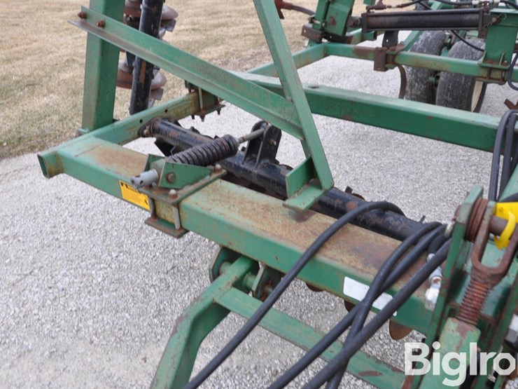 glencoe-27'-mulch-finisher-image-15