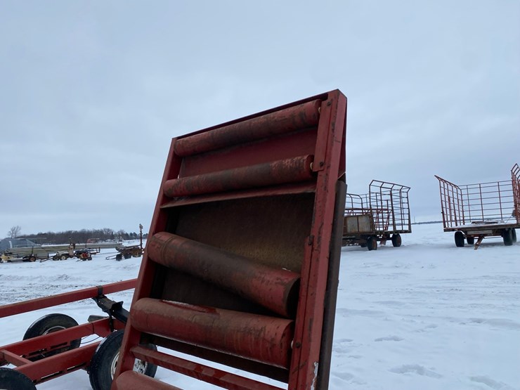 h&s-bale-wrapper-image-16