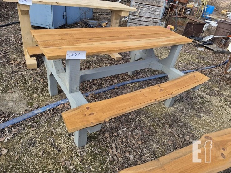 homemade-wooden-picnic-table-image-1