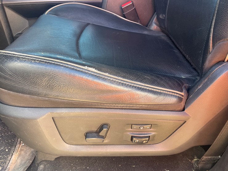 2018-dodge-2500-image-23