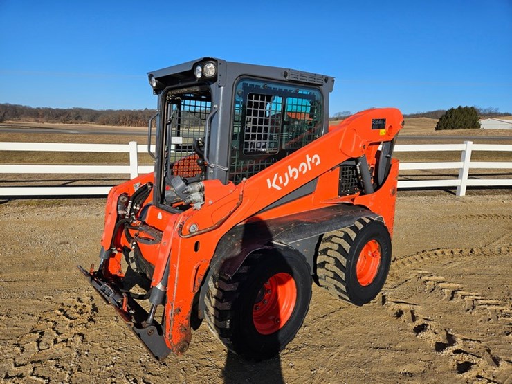 2022-kubota-ssv75-image-1