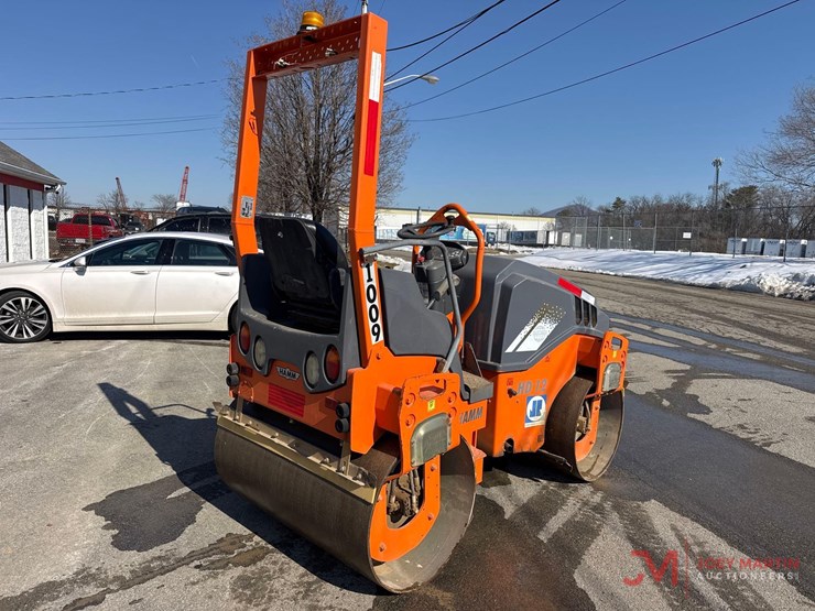 2010-hamm-hd12-image-3