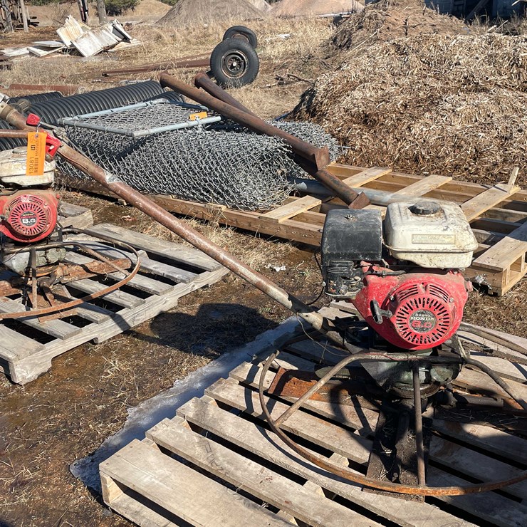 #13081 • Walk Behind Power Trowel