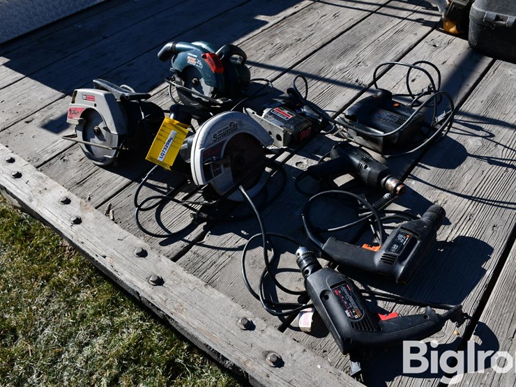 lot-of-power-tools-image-1