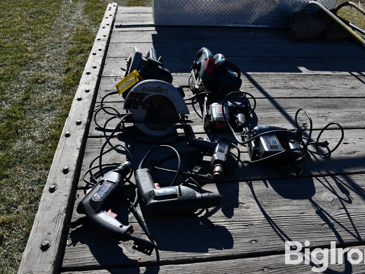 lot-of-power-tools-image-8