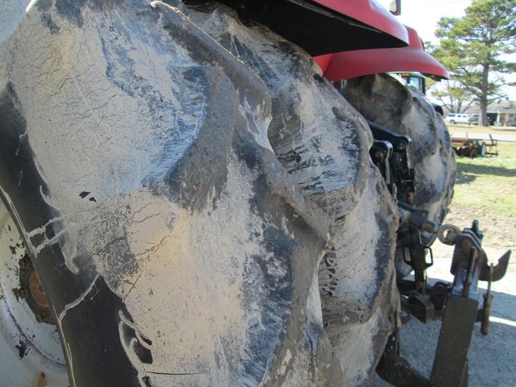 case-ih-magnum-305-image-5