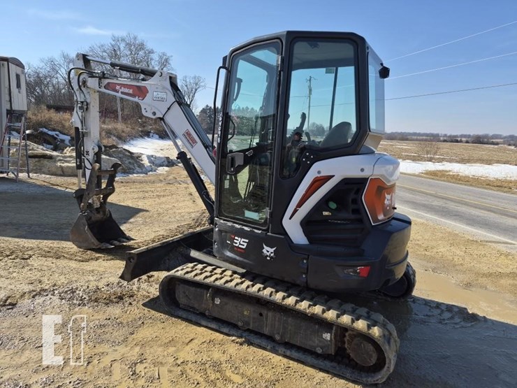 bobcat-e35r2-image-7