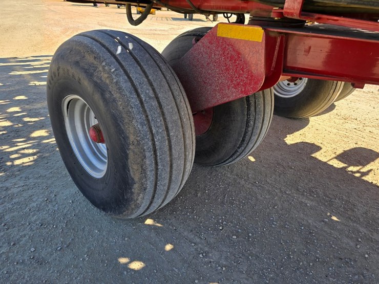 2007-case-ih-1200-image-18