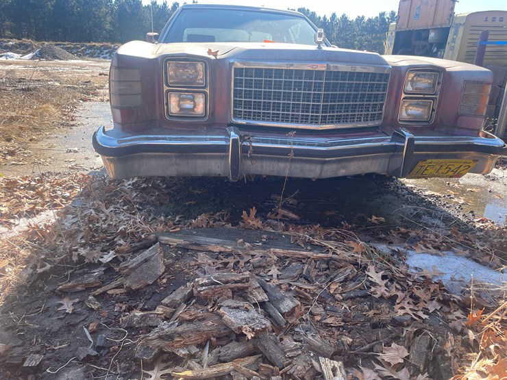 #13066-•-1977-ford-ltdll-(no-title)-image-66