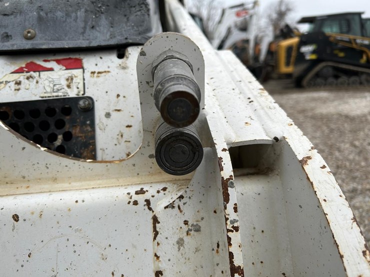 2019-bobcat-mt85-image-11
