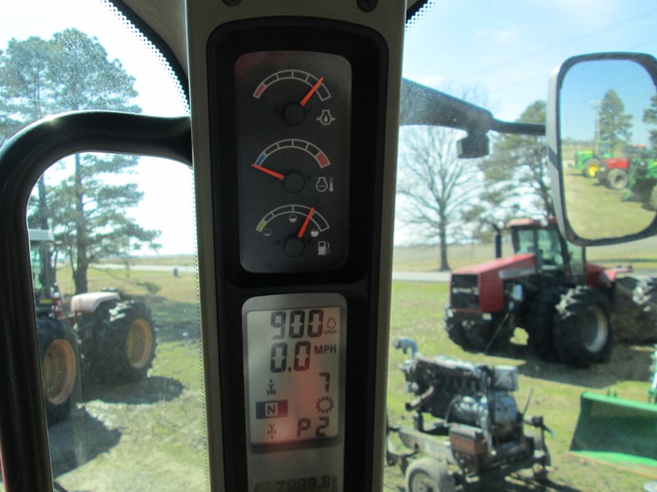 case-ih-magnum-305-image-45