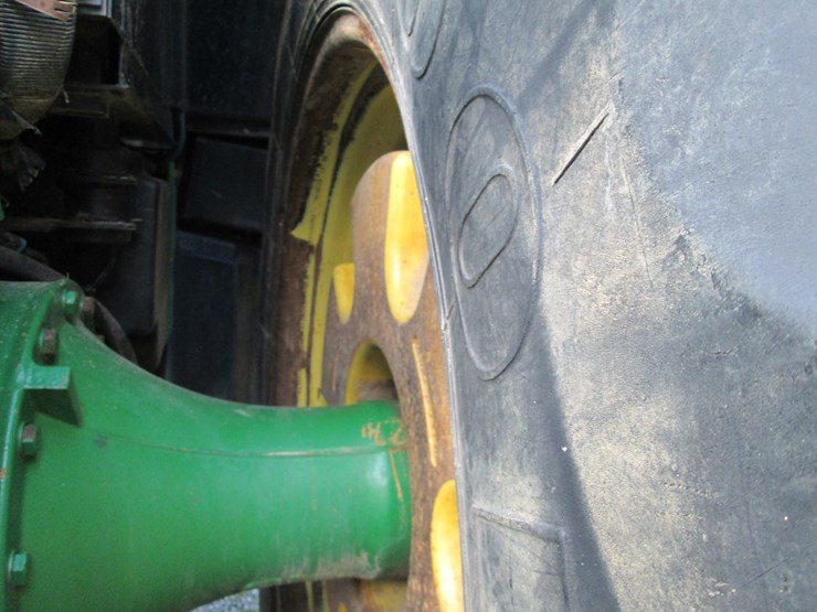 john-deere-8310-image-12