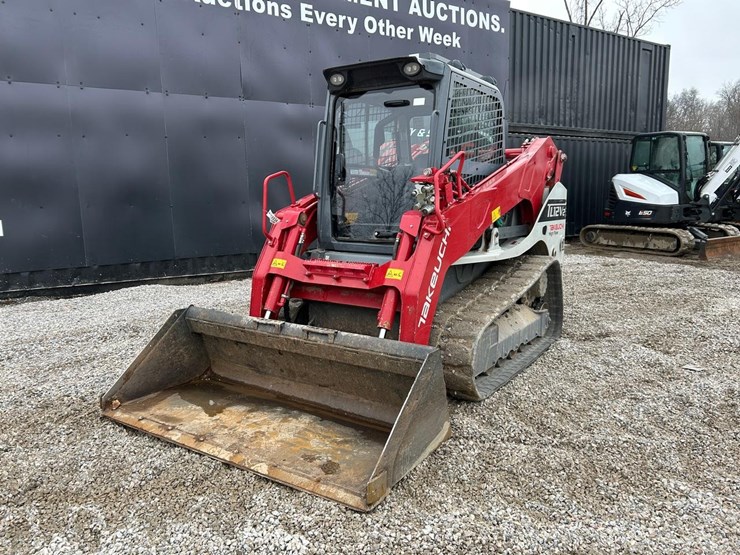 2022-takeuchi-tl12v2-image-8