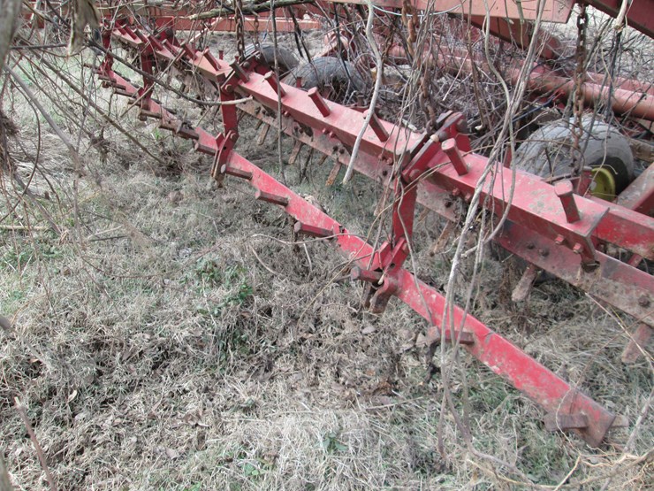 case-ih-568-image-15