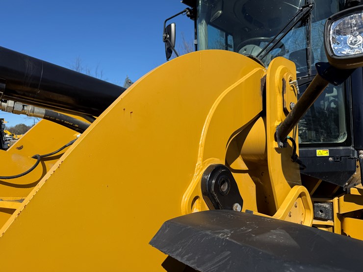 2016-caterpillar-938m-image-20