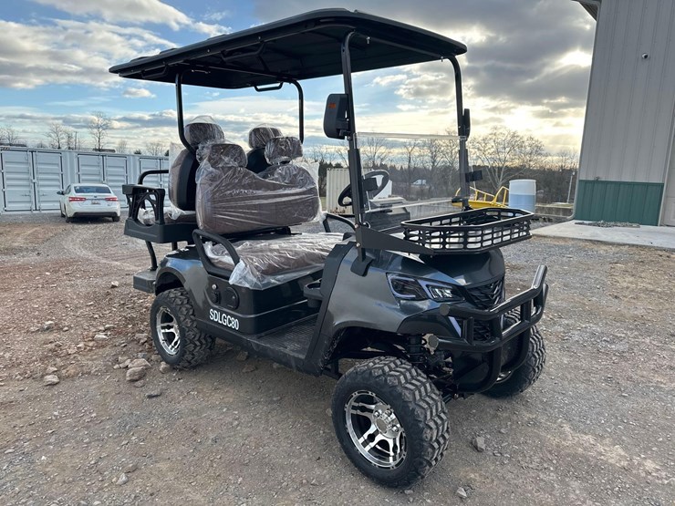 unused-irgc80-battery-powered-golf-cart-image-3