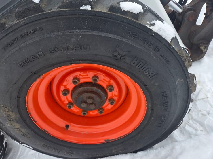 2023-bobcat-s76-image-9