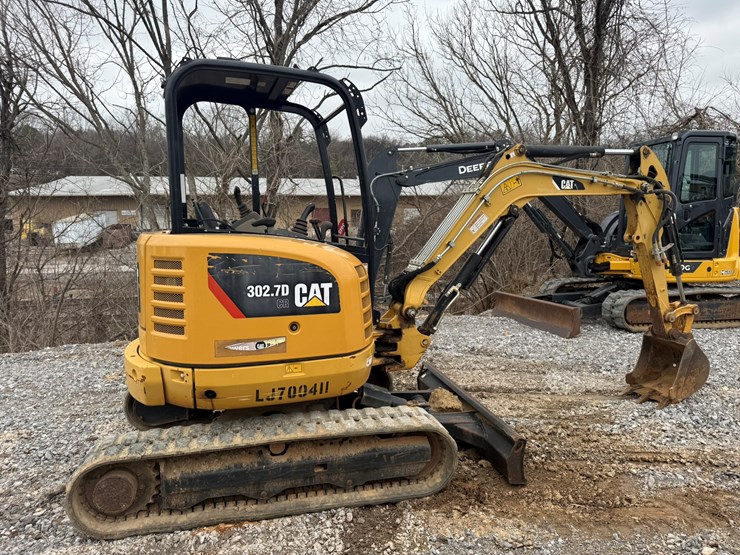 2014-caterpillar-302.7d-image-6