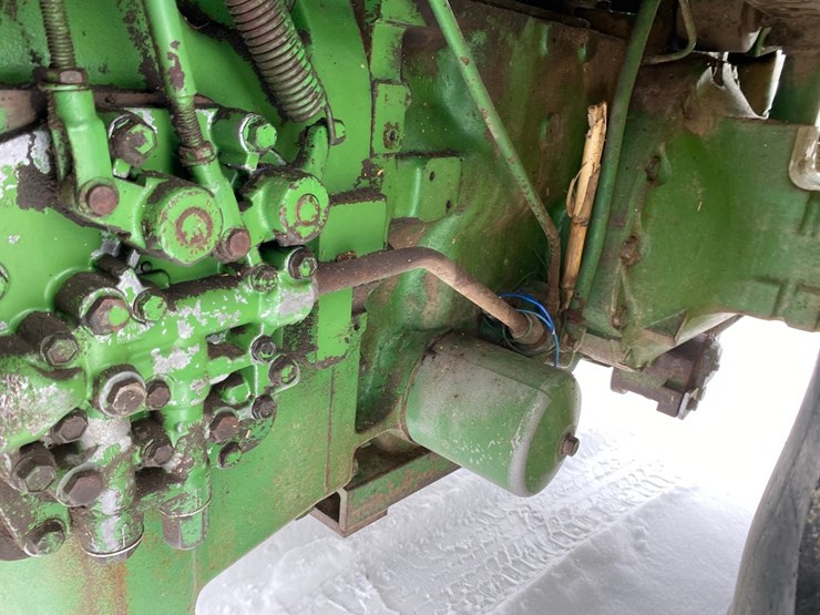 john-deere-4640-image-33