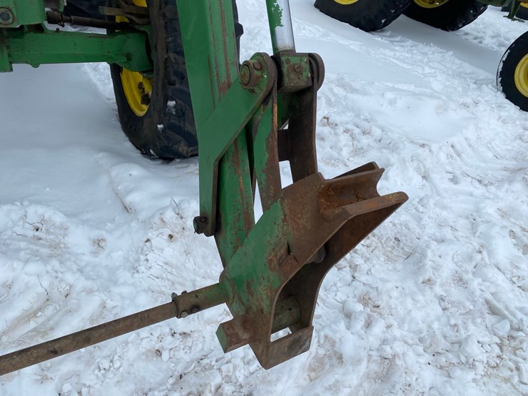 john-deere-6310-image-35