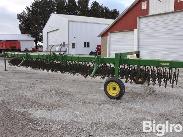 john-deere-400-image-7