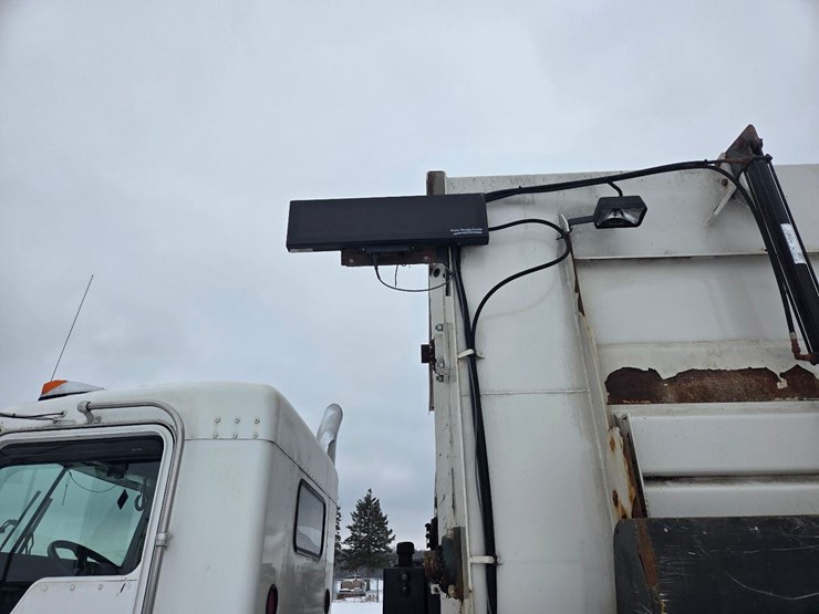 kenworth-t800-image-40