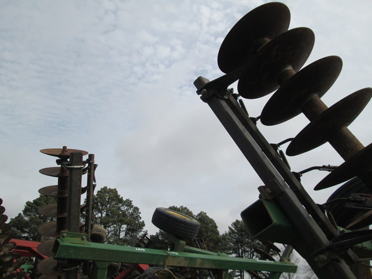 john-deere-637-image-35