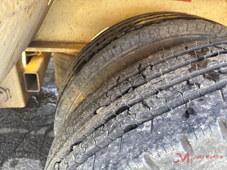 2007-trail-king-tk110hdg-523-image-18