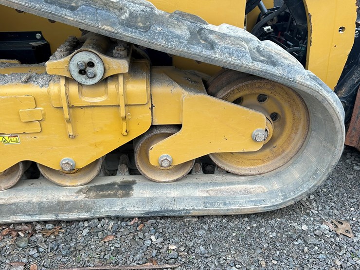 caterpillar-279d-image-44