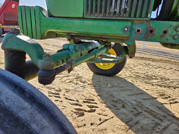 john-deere-4020-image-40