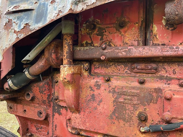 minneapolis-moline-parts-tractor-image-8