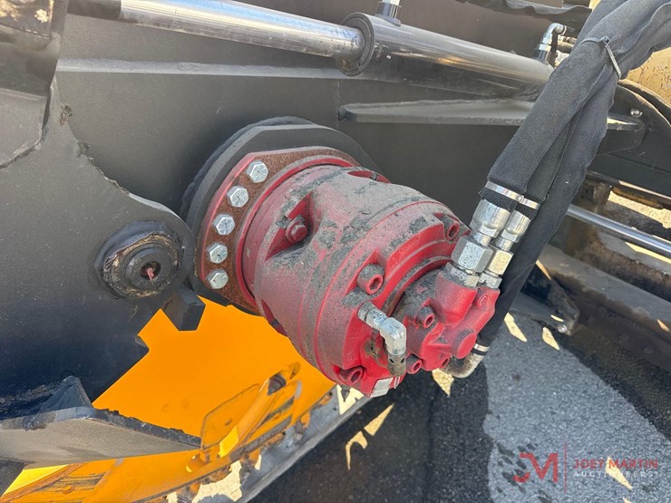 erskine-24hdrs-heavy-duty-rock-saw-skid-steer-attachment-image-7