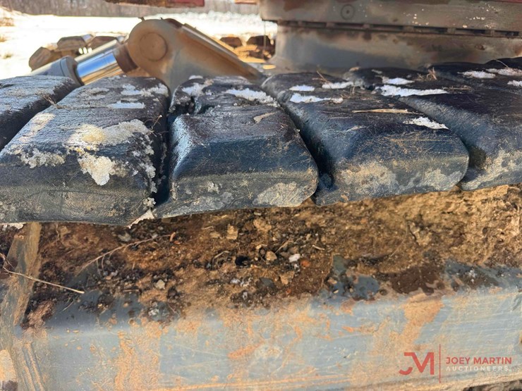 takeuchi-tb1140-image-22