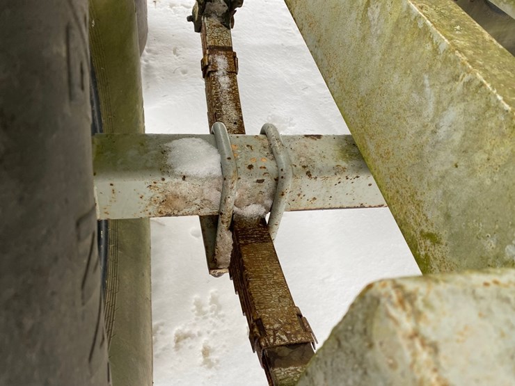 stoltzfus-lime-spreader-image-14