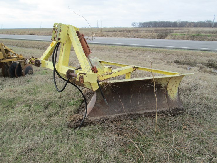 #27315-•-allen-mfg-v-ditcher-am287052-image-1