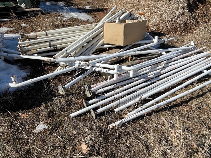 #13086-•-pallet-of-metal-poles-image-5