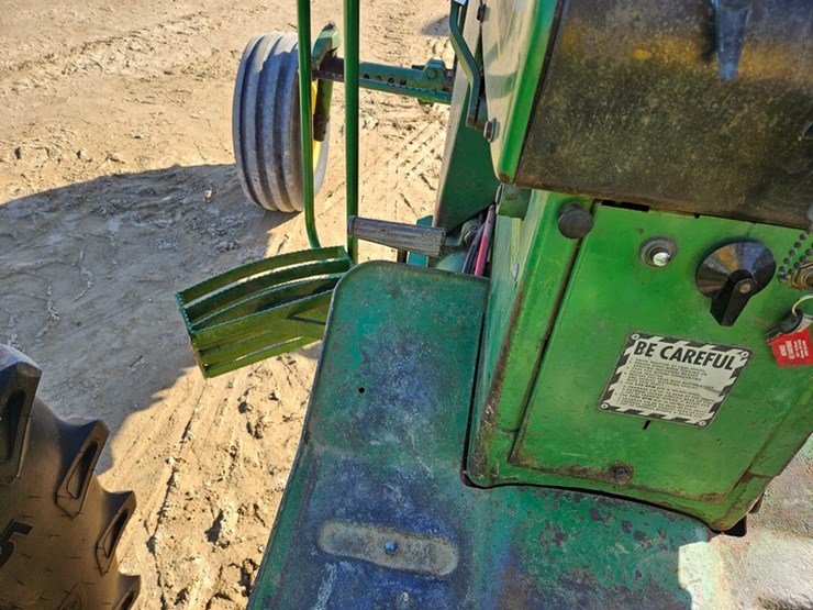 john-deere-4020-image-22