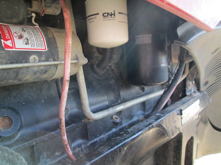 case-ih-magnum-305-image-16