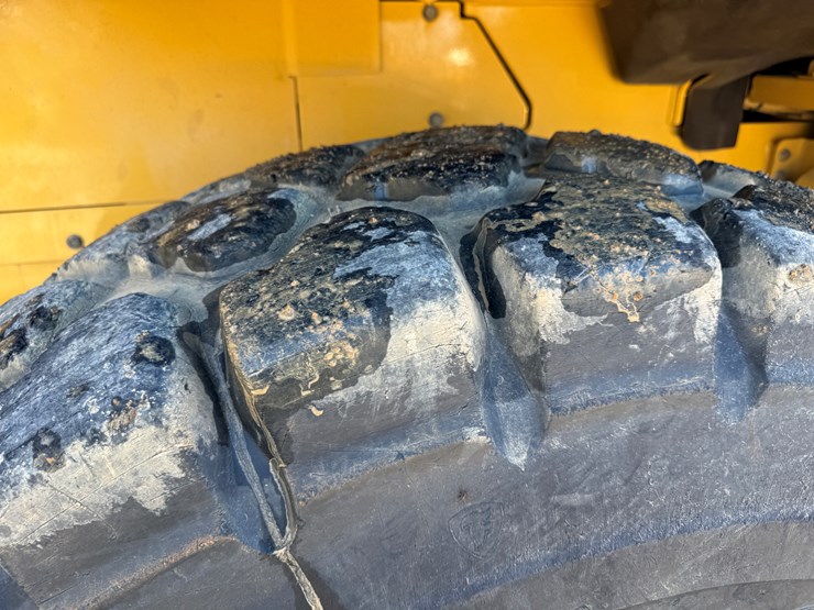 2016-caterpillar-938m-image-83